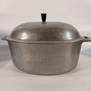 1960’s Majestic Cookware Oven Roasting Pan