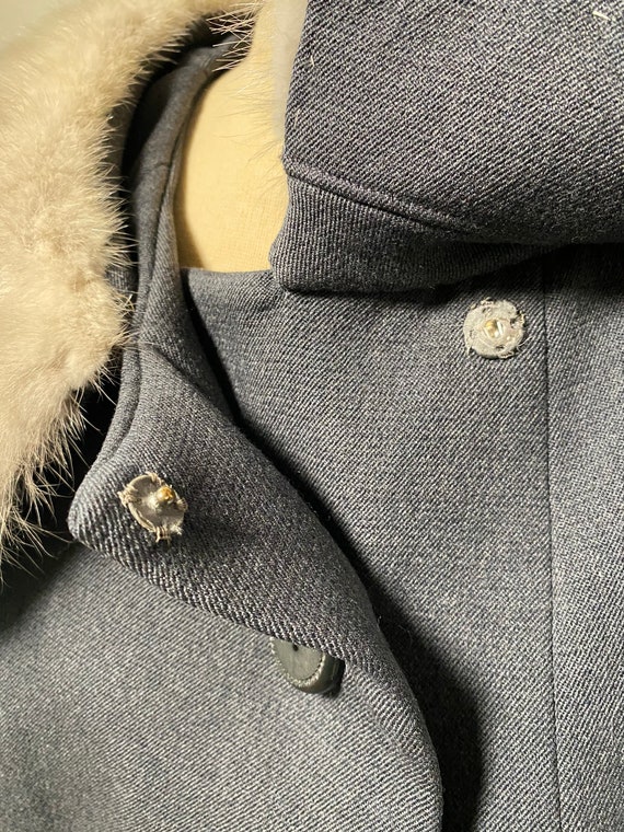 1950’s Gray Fur Trim Collar Coat - image 7