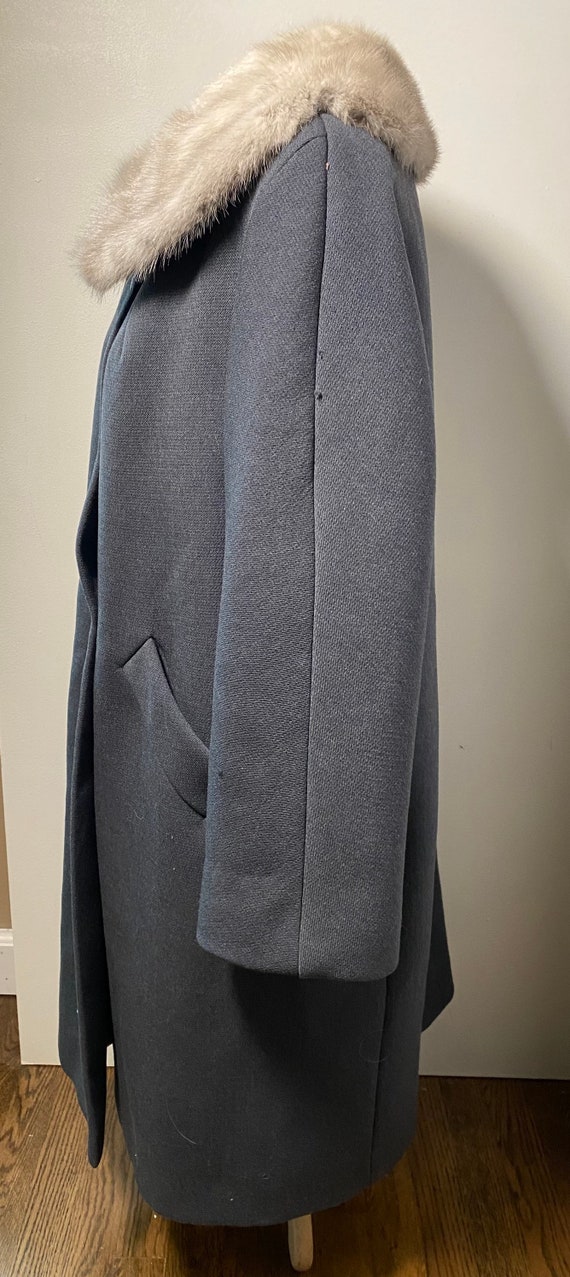 1950’s Gray Fur Trim Collar Coat - image 4
