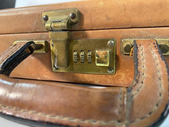 1970’s Combination Lock Briefcase - image 2