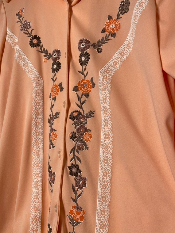 1970’s Peach Floral & Lace Blouse - image 4