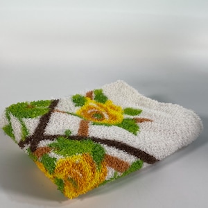 1960’s Floral Dish Towel