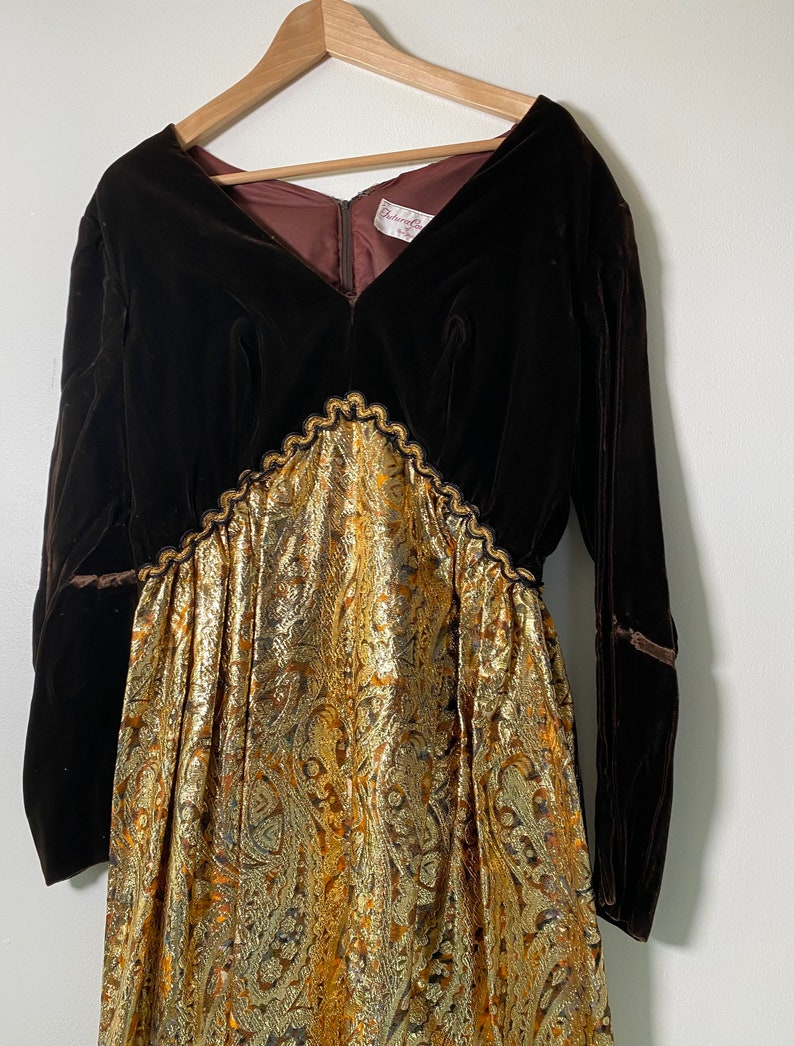 1970s Brown Velvet & Gold Lamé Maxi Dress zdjęcie 6