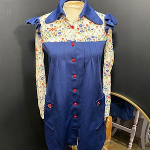 1960’s Floral Beagle Collar Dress
