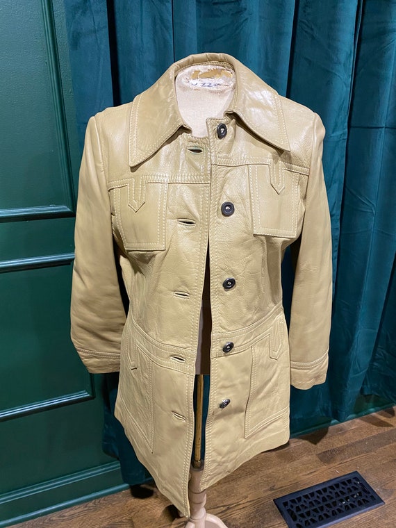 1970’s Light Brown Leather Coat