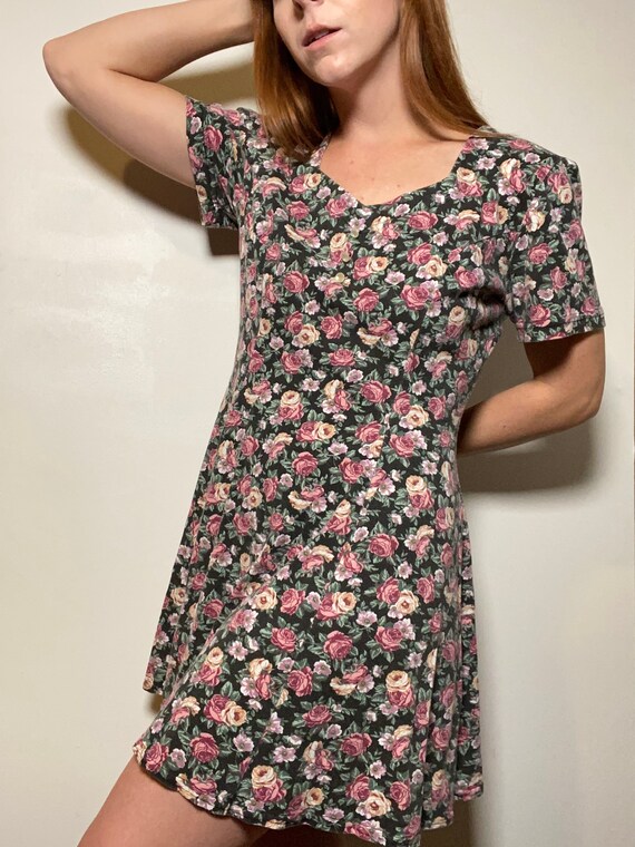 1990’s Floral Baby Doll Dress