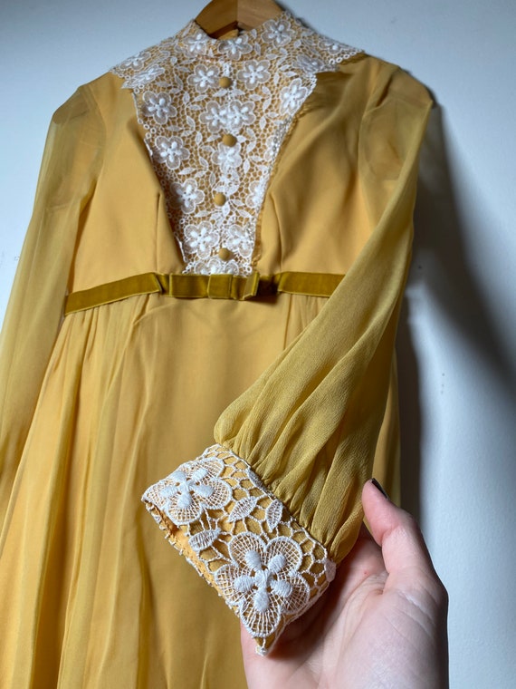 1960’s Mustard Yellow & Lace Maxi Dress - image 4