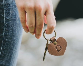 Custom Leather Heart Keychain. Personalized Key fob. Monogrammed Full Grain Leather key chain. Made in USA. Gold and Silver Foil Available.