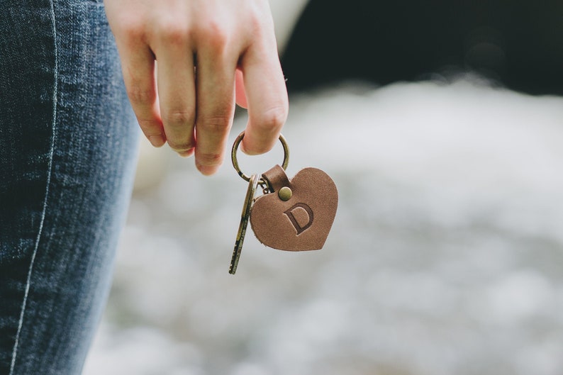 Custom Leather Heart Keychain. Personalized Key fob. Monogrammed Full Grain Leather key chain. Made in USA. Gold and Silver Foil Available. 