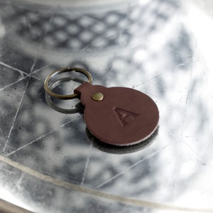 Custom Leather Circle Key Fob. Monogrammed Personalized Full Grain Leather Key Chain. Made In USA. Silver/Gold Foil Options. Leather Charm. image 5