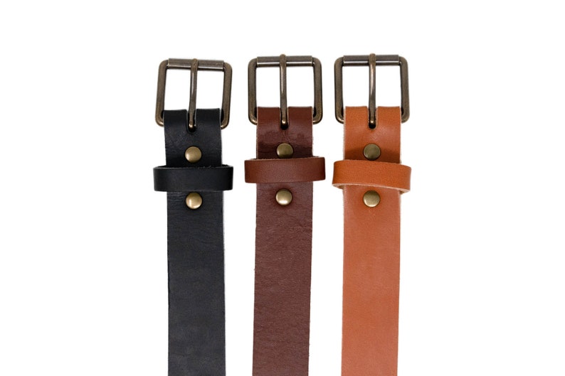 Premium Leather Belt for Men. Made with 100% Full Grain Vegetable Tanned Leather. 1.25 Wide. Built to Last Forever. Ultimate Groomsmen Gift image 5