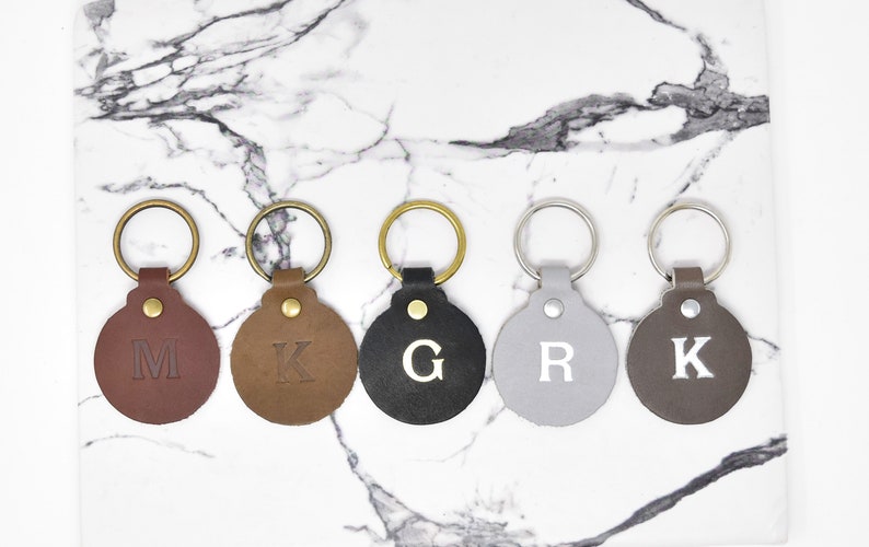 Custom Leather Circle Keychain. Monogrammed Personalized Full Grain Leather Keychain. Made In USA. Silver/Gold Foil Options. Classy Keyring image 3