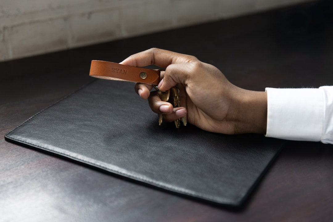 Unboxing Louis Vuitton Monogram Reverse Card Holder for Valentines 2021 