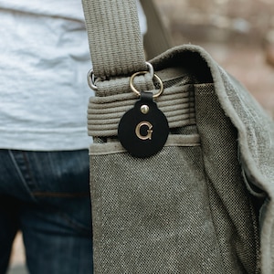 Custom Leather Circle Keychain. Monogrammed Personalized Full Grain Leather Keychain. Made In USA. Silver/Gold Foil Options. Classy Keyring image 5