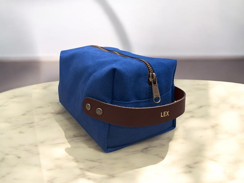 Northwind Supply Canvas Dopp Kit - Thumbnail 2