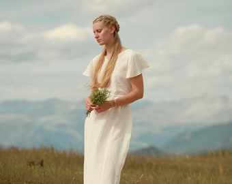 Simple linen maxi dress with bell sleeves and tied waist, v neck linen dress, country rustic wedding dress, maternity wedding dress