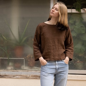 Gerades Leinentop mit 3/4 Ärmeln, cropped cut, U-Boot-Ausschnitt, Top Box Cut, Fledermausärmel Top