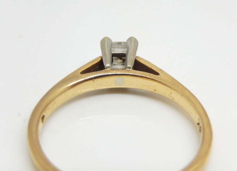 Vintage 10K Yellow Gold Princess Cut Diamond Solitaire Ring Size 6.75 X6052 image 6