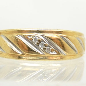 Vintage 10K Yellow Gold Diamond Band Size 9.75 - X5691