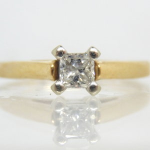 Vintage 10K Yellow Gold Princess Cut Diamond Solitaire Ring Size 6.75 X6052 image 2