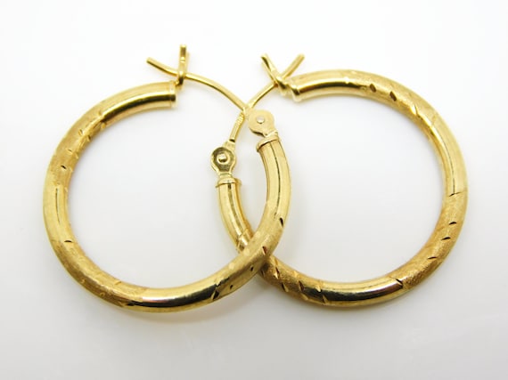14K Yellow Gold Etched Textured Design Hoops - X6… - image 1