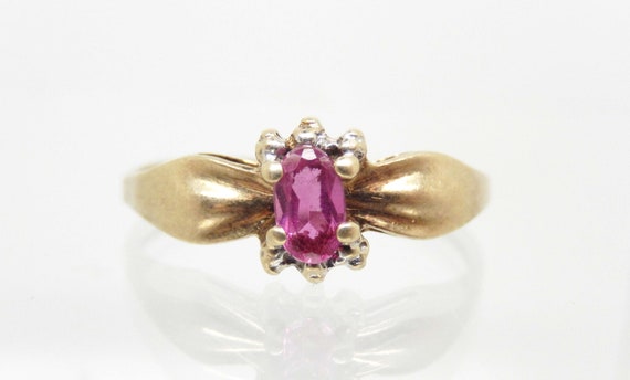 Vintage 10K Yellow Gold Ruby Ring, Size 7 - X8846 - image 1