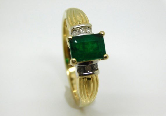10K Yellow Gold Ring With Emerald Cut Emerald Siz… - image 7