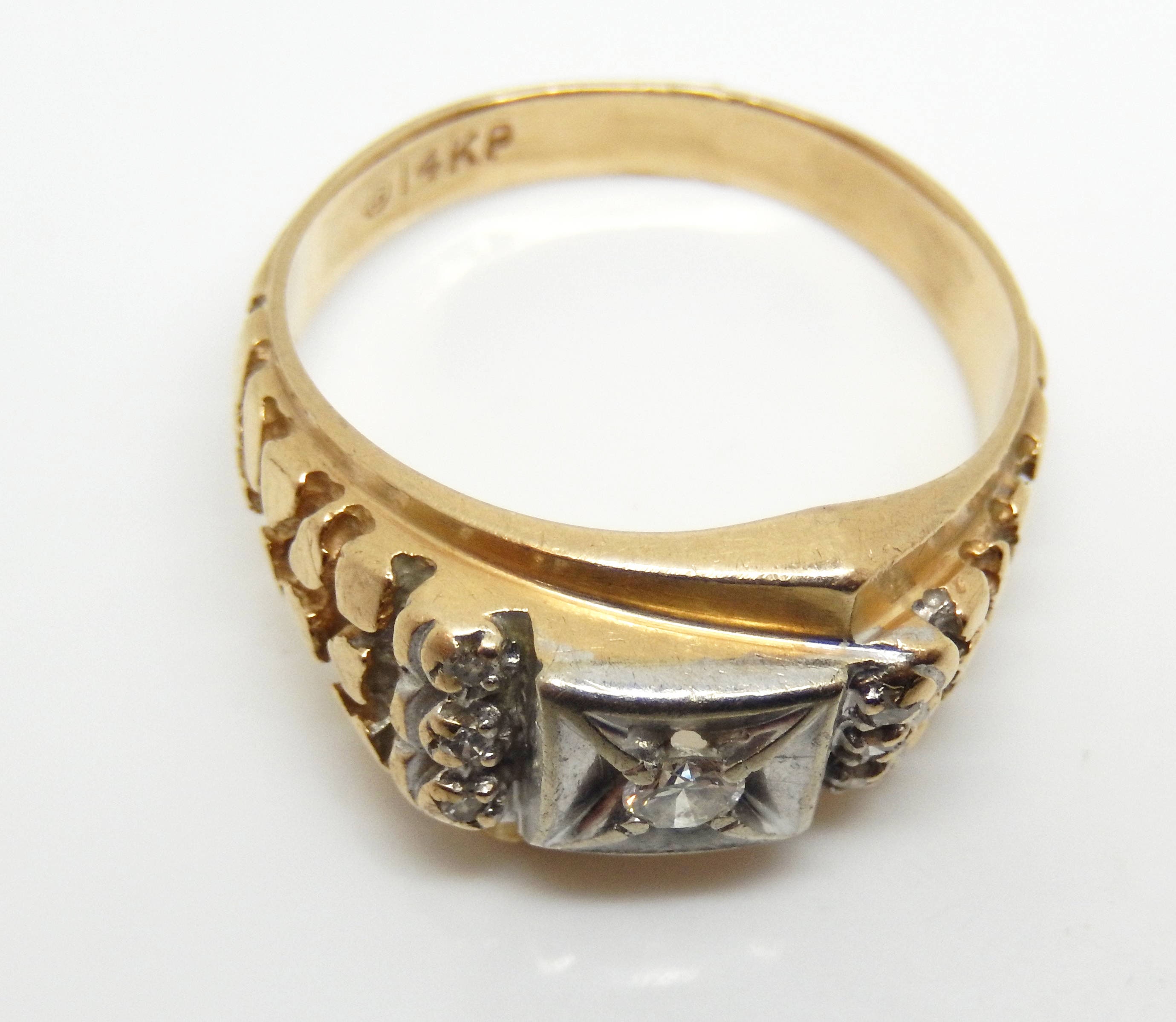 PERIDOT SUNBURST RING(2JR0536)K10 リング｜スタージュエリー