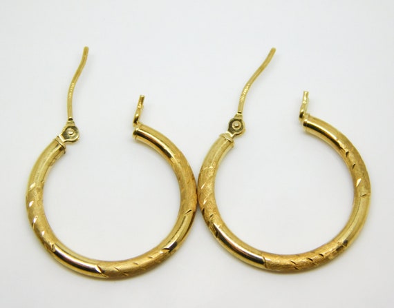 14K Yellow Gold Etched Textured Design Hoops - X6… - image 2