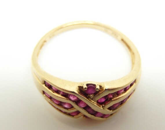 Vintage 10K Yellow Gold Ruby Statement Ring, Size… - image 4