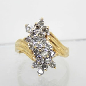 Vintage 10K Yellow Gold Diamond Cluster Ring Size 8 8053 image 1