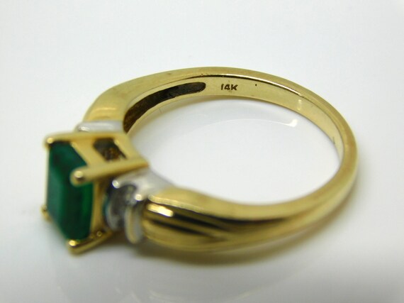 10K Yellow Gold Ring With Emerald Cut Emerald Siz… - image 5