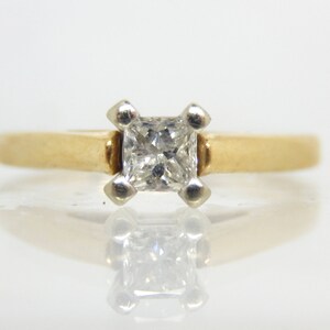 Vintage 10K Yellow Gold Princess Cut Diamond Solitaire Ring Size 6.75 X6052 image 3