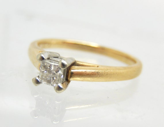 Vintage 10K Yellow Gold Princess Cut Diamond Soli… - image 4