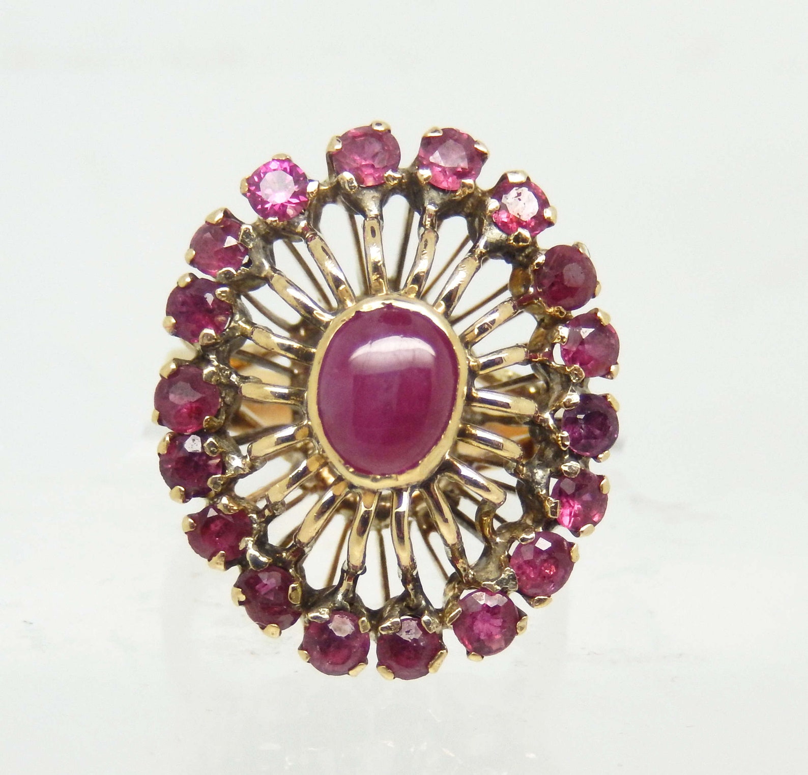 Vintage 18K Yellow Gold Ruby Cluster Statement Ring X5890 - Etsy