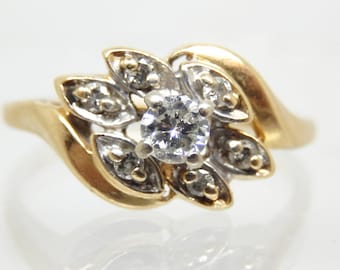 Vintage 14K Yellow Gold Diamond Cluster ring, Size 7 1/2 - X9424