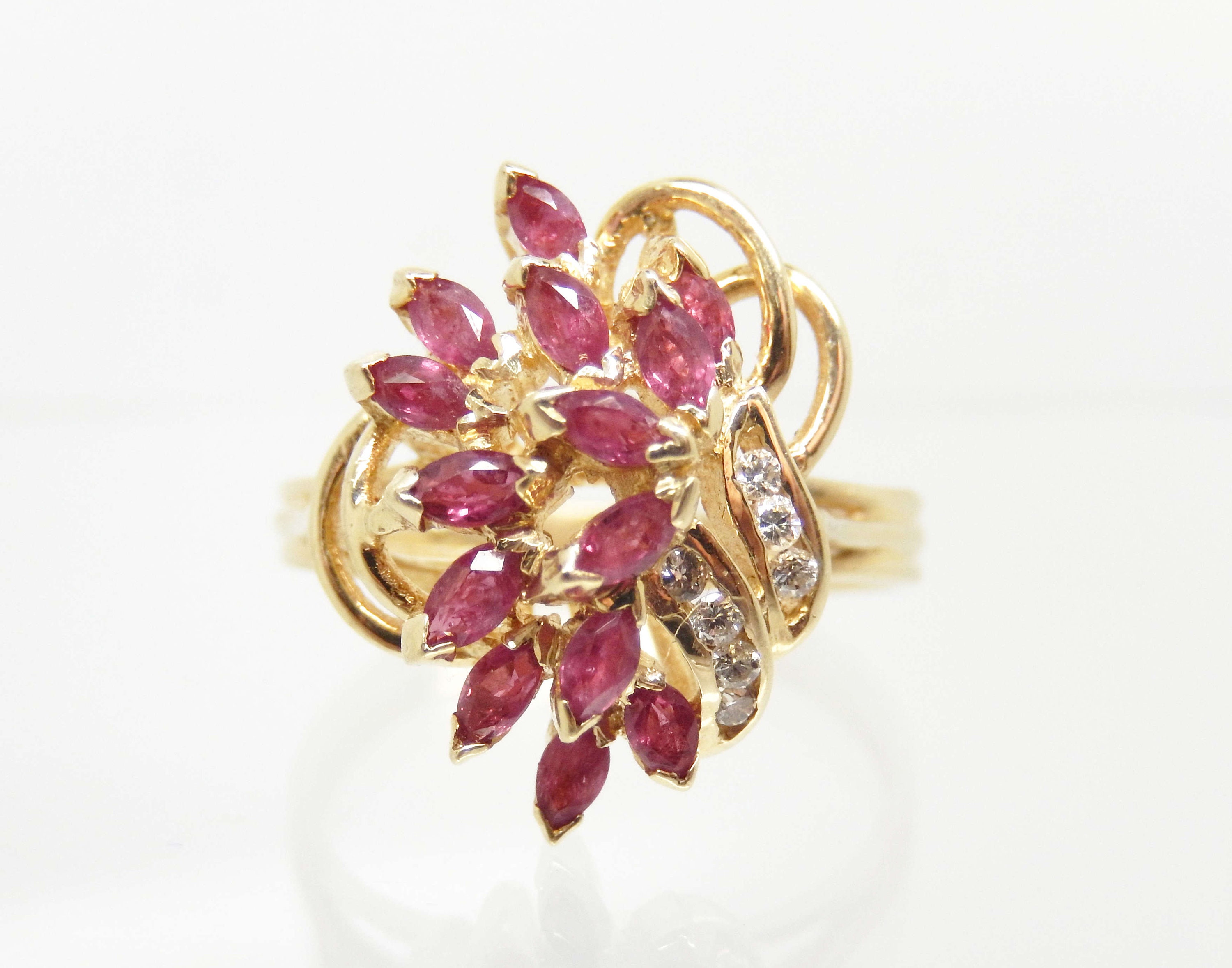 Vintage 14K Yellow Gold Pink Spinel and Diamond Statement Ring Size 7.75 - X8407