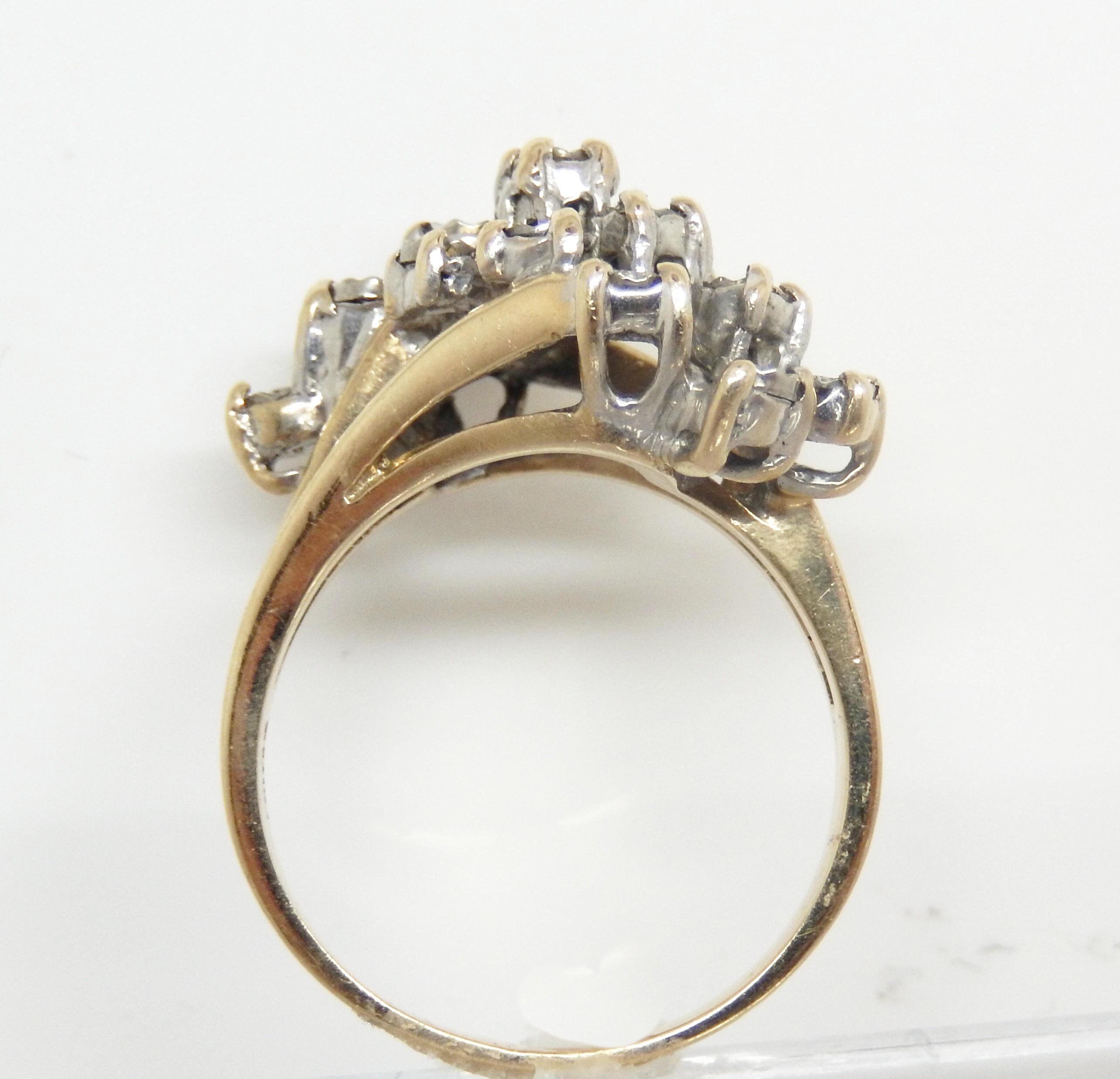 Vintage 10K Yellow Gold Diamond Cluster Ring Size 9 - X7611