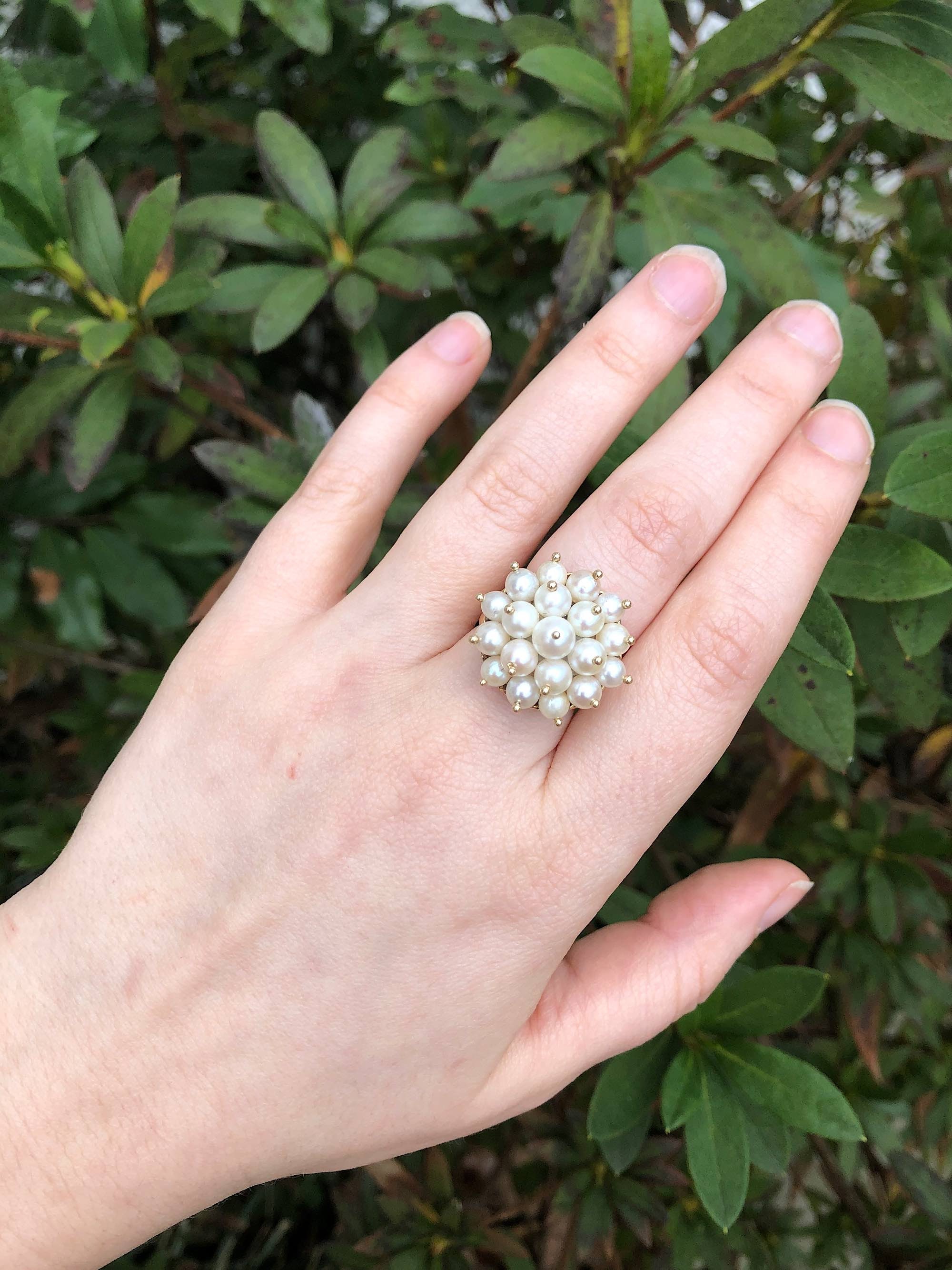 Pearl cluster deals ring