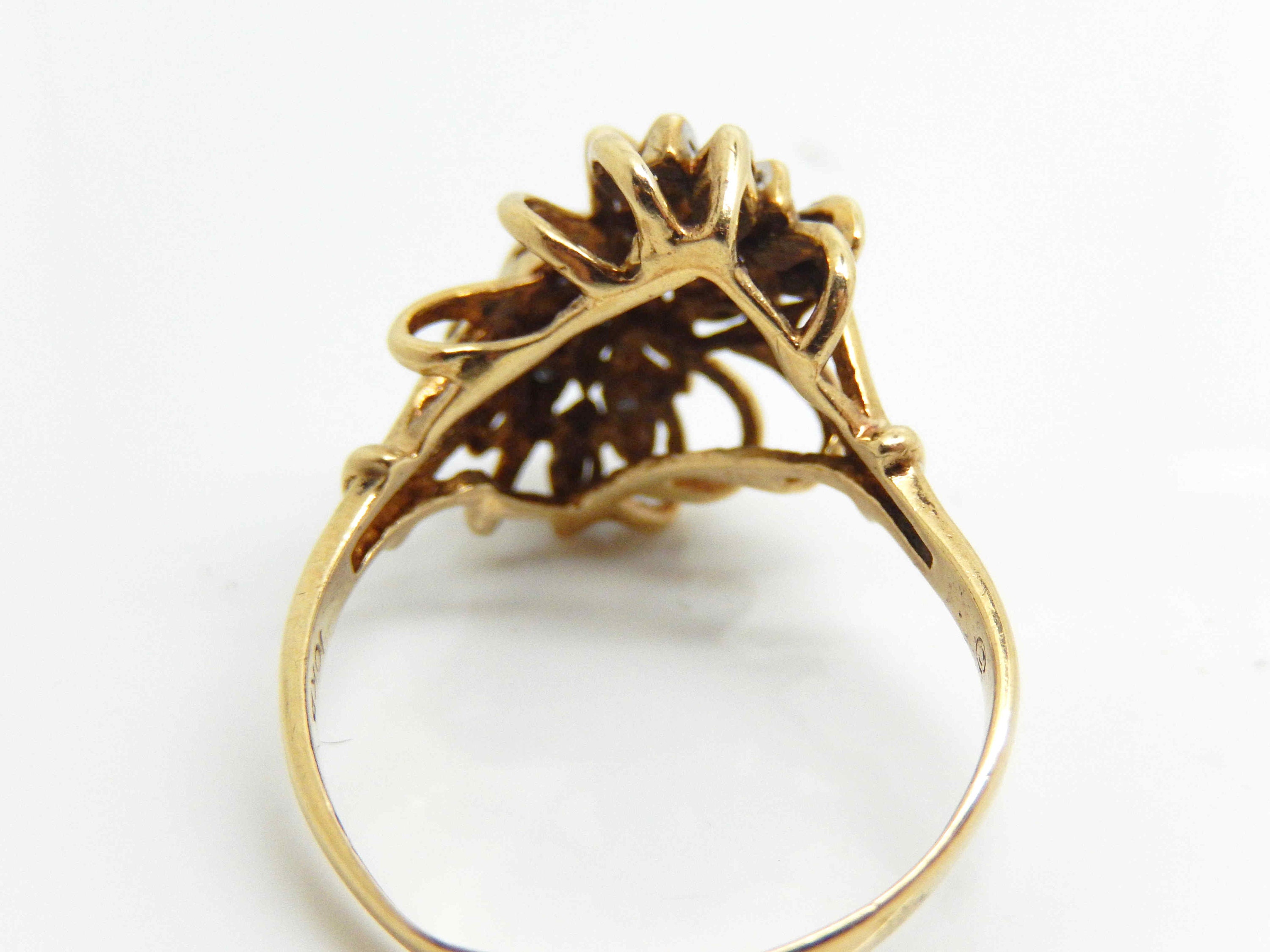 Vintage 10K Yellow Gold Diamond Cluster Ring Size 7 - X5300