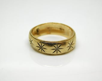 10K Yellow Gold Eternity Band With Starburst Design Size 8.75 - X9868