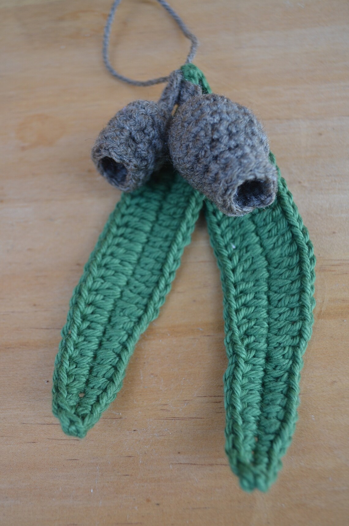 Gumnut and Leaves Crochet Pattern, Crochet Leaf Pattern, Gumnut Crochet ...