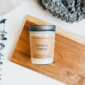 Oatmeal Cookie Candle / Hand-poured Soy Candle / Dessert / Sweet Scent Candle / Candle in a Jar / 8 oz. Candle / Natural