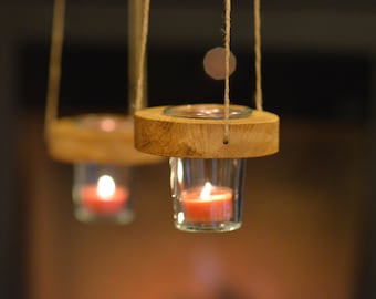 Lanterns, small hanging flower baskets, souvenirs, gifts, window decorations