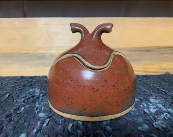 Iron red pottery puzzle box