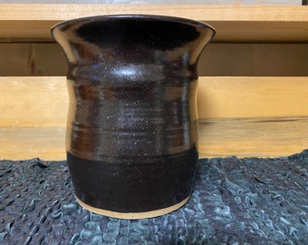 Black  pottery utensil holder