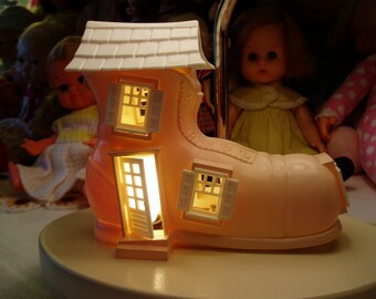 vintage nursery lamps