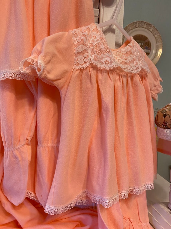 6 Piece Peach and Ivory Lace trimmed Girl's Pajam… - image 4