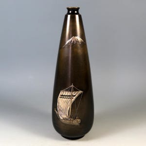 Antike japanische Meiji-Periode Bronze gemischte Metallbootsvase