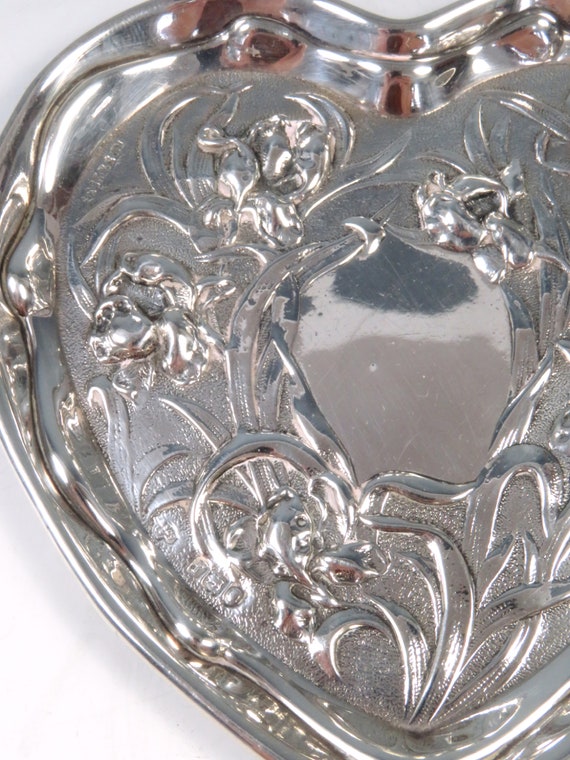 Antique Art Nouveau Hallmarked Silver Heart Shape… - image 4